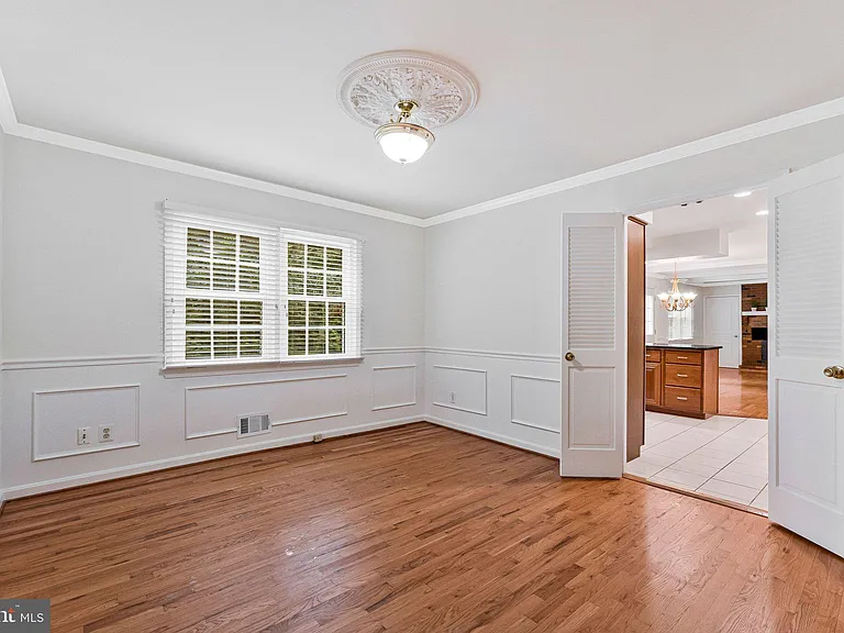 1171 Foxhound Ct — Photo 37