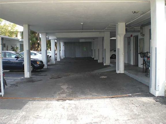 5th image of 8001 Byron Ave APT 3B