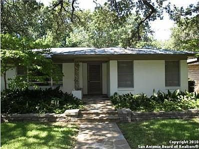 2nd image of 511 Larkwood Dr