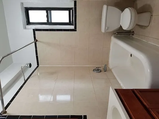 Rented by BRICK & GALO REALTY CORP | media 16