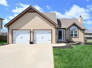 11904 N Campbell St, Kansas City, MO 64155