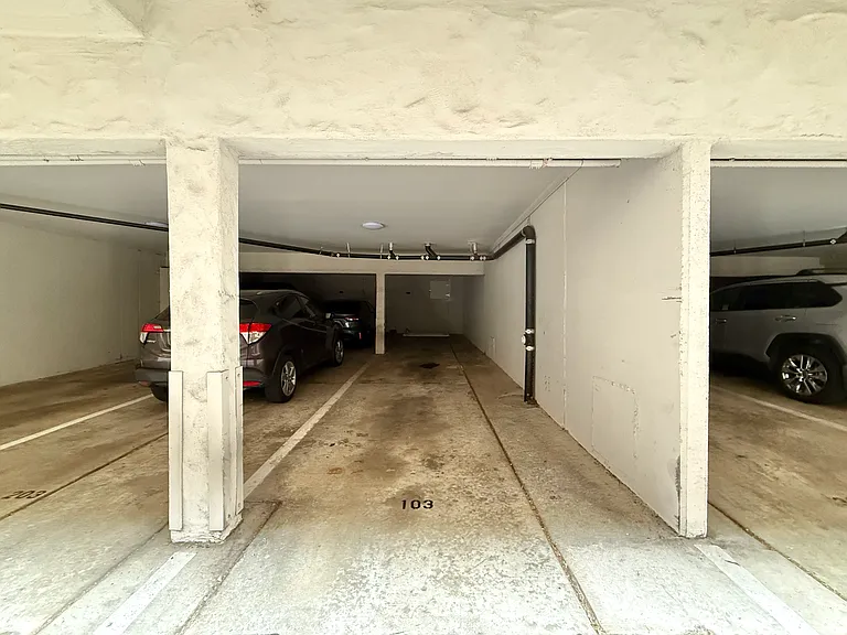 2522 Clairemont Dr #103 — Photo 21