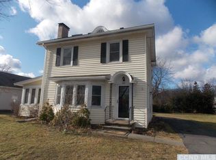 261 Washington Blvd, Hudson, NY 12534