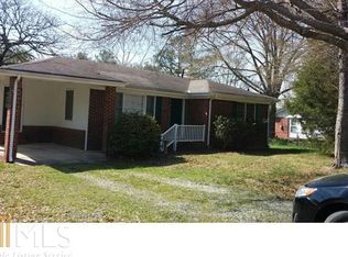 442 Sunset Dr, Winder, GA 30680