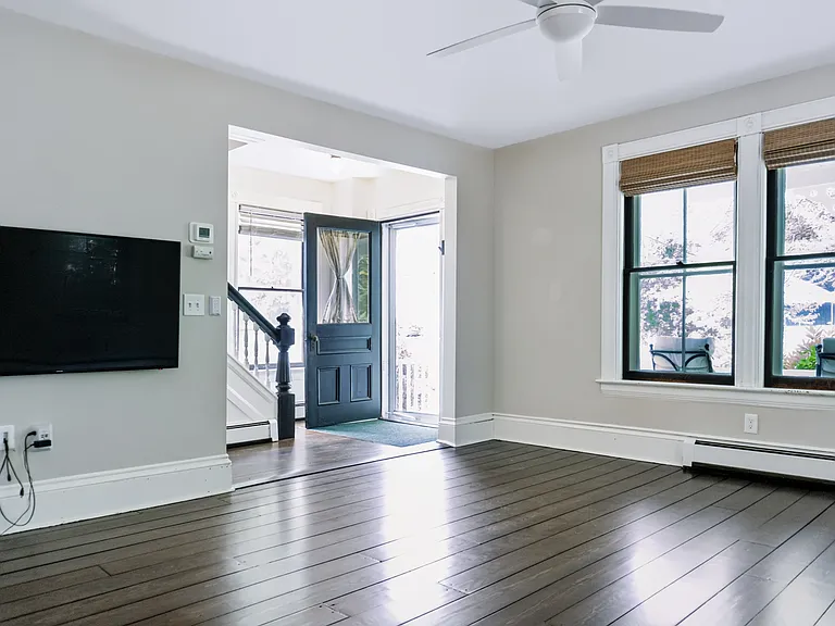 120 Church St — Photo 3