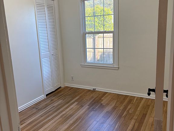 5th image of 326 W Sunset Ave