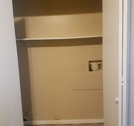 5th image of 3714 Penny St. Sw.
