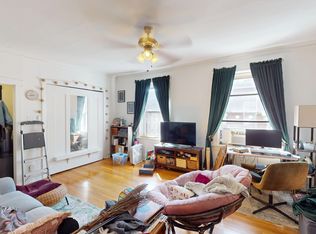 2144 W Berteau Ave #3N, Chicago, IL 60618
