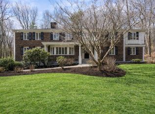 172 Country Dr, Weston, MA 02493