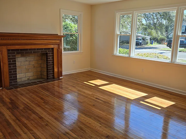 11 Marlow Dr — Photo 2
