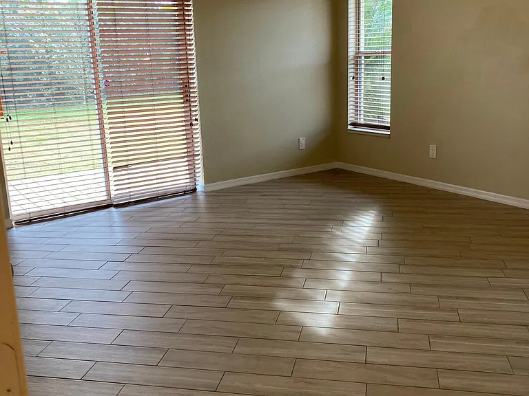 5232 Raintree Ln — Photo 14
