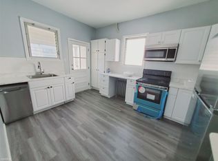 153 Frederick St APT 2, Stamford, CT 06902