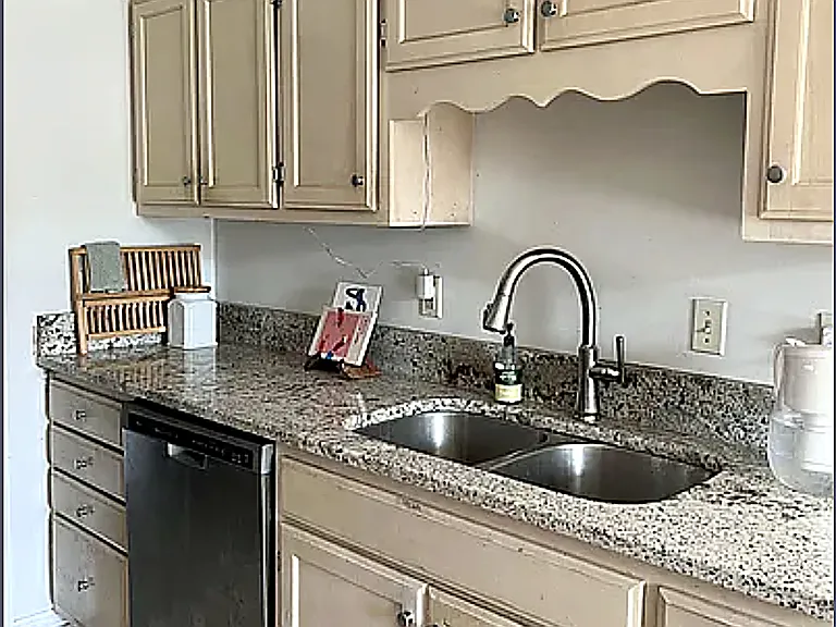5028 Greer Station Dr — Photo 5