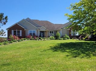 11233 Sand Hill Dr, Grass Lake, MI 49240