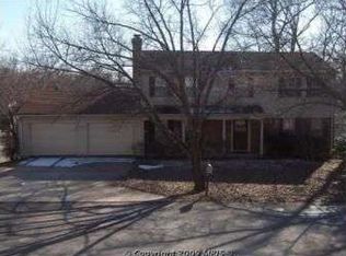 9819 Locust St, Glenn Dale, MD 20769