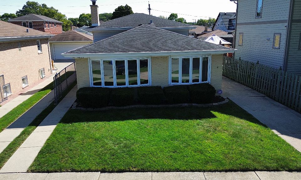 1st image of 4829 N Newland Ave