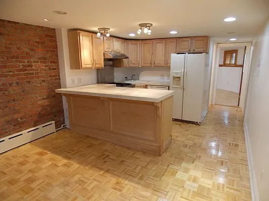 Rented by Block & Lot Real Estate | media 2