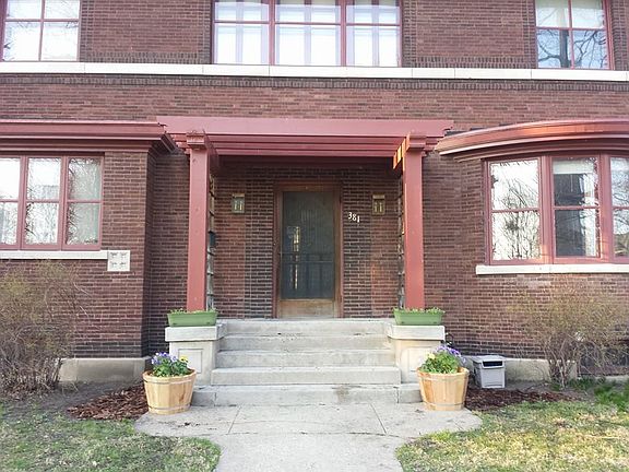 2nd image of 381 E Bourbonnais St