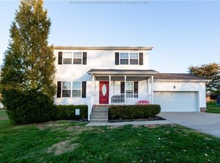 1 Cody Caleb Dr, Hurricane, WV 25526