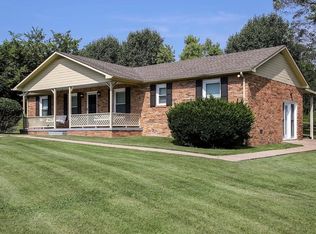 694 Long Hollow Pike, Goodlettsville, TN 37072