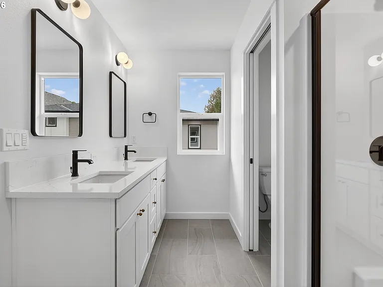 4063 SW McKinley St — Photo 17