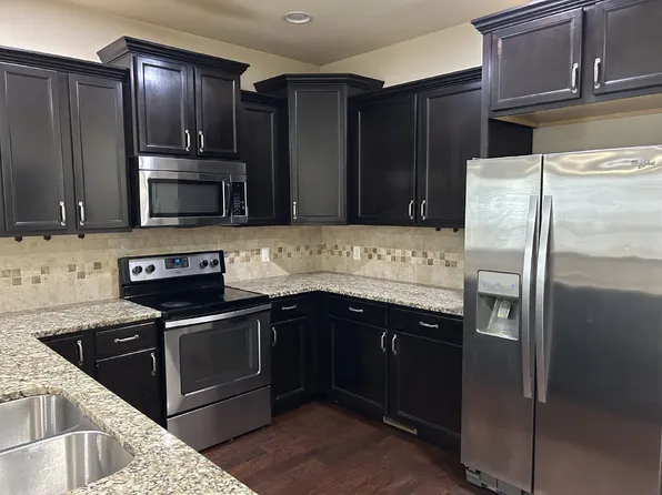 667 Cooper Sq, Cookeville, TN 38506