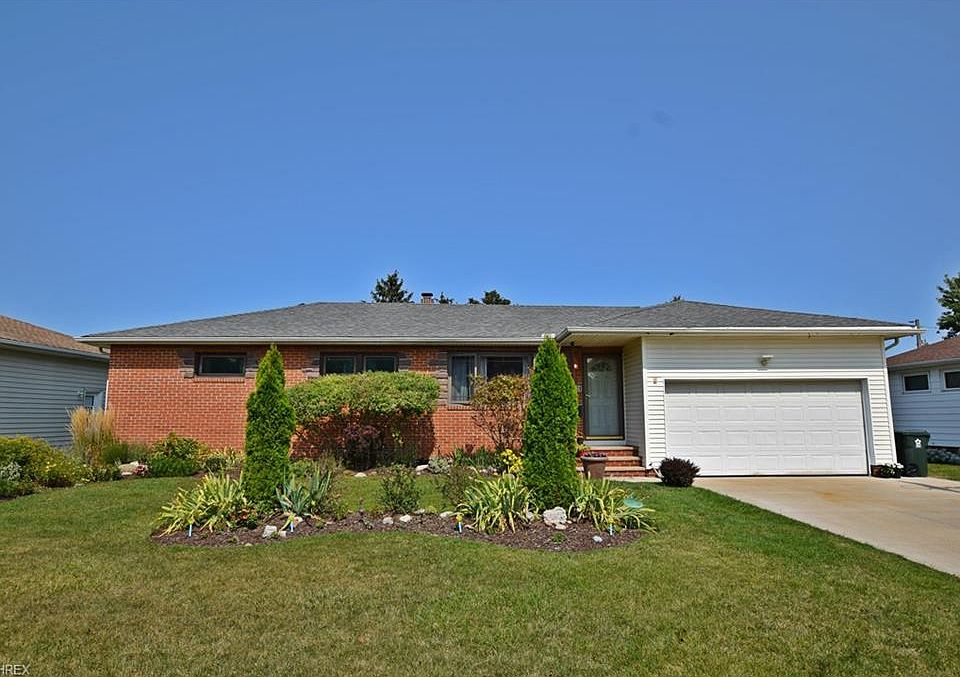 1st image of 2536 Robinhood Dr