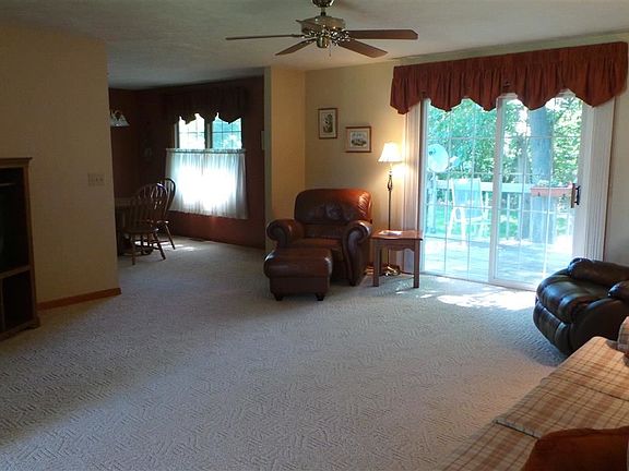 4th image of 53018 Glenmoor St
