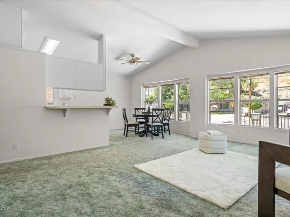 952 N Main St, Piru, CA 93040