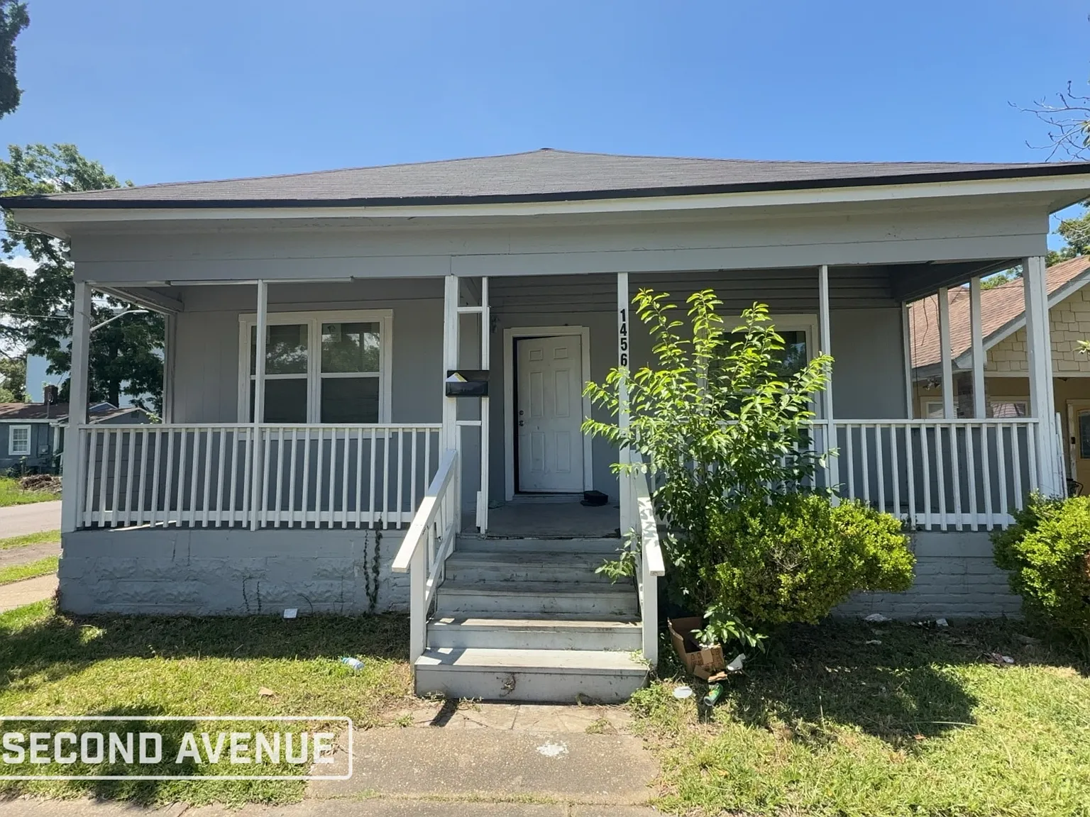 4 bed, 2.0 bath, 1691 sqft, $999 — Photo 1