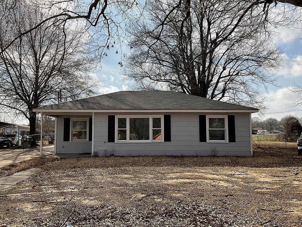 613 W Elmwood Cir, Indianola, MS 38751 Zillow