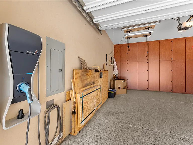 14333 W Cypress St — Photo 36
