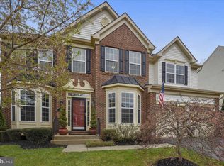 15315 Wits End Dr, Woodbridge, VA 22193