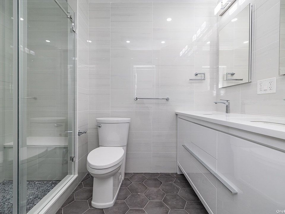 Wyeth House 157 Hempstead Ave Lynbrook NY Zillow