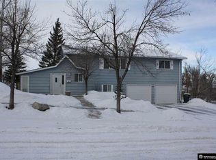 1704 S Mitchell St, Casper, WY 82601