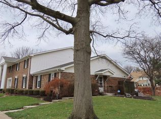 1320 Kings Cove Ct #B4, Indianapolis, IN