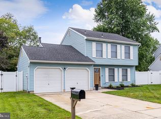 128 Robins Run W, Swedesboro, NJ 08085