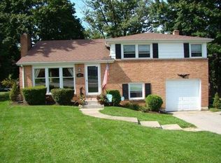 970 Sundale Dr, York, PA 17402