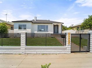 11445 Saticoy St, North Hollywood, CA 91605