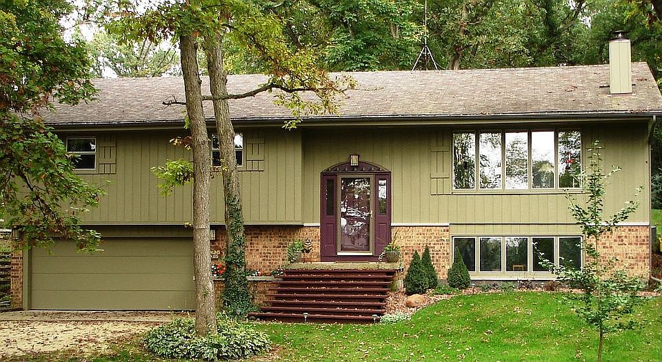 Lauderdale Lakes Home with Nature Trails