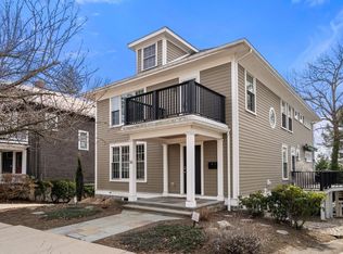 16 York Ter, Brookline, MA 02446