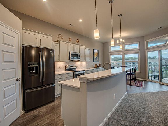 5th image of 7537 Devonshire Dr