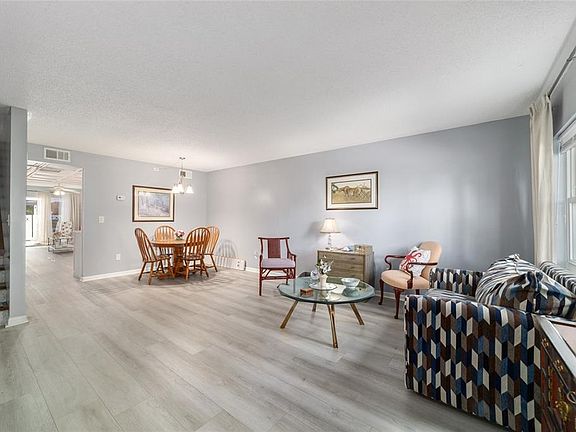 4th image of 9951 SW 88th Court Rd Unit G