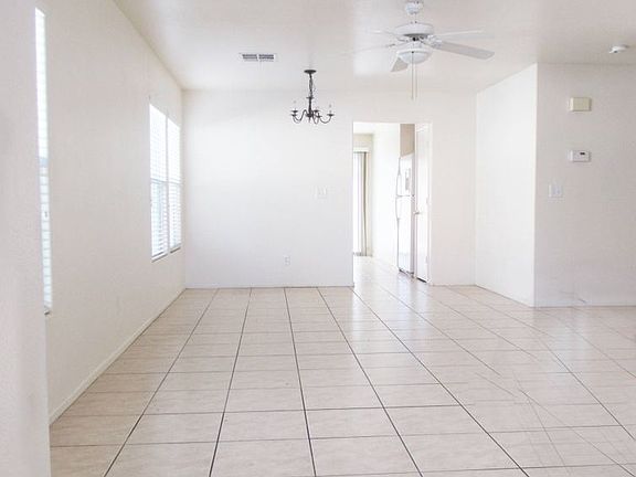 3rd image of 4230 Walnut Glen Dr