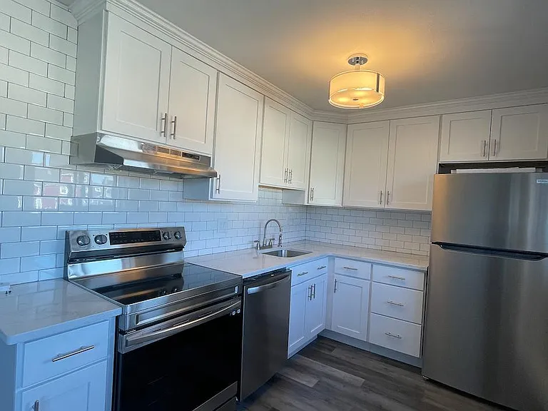 181 School St #9 — Photo 3