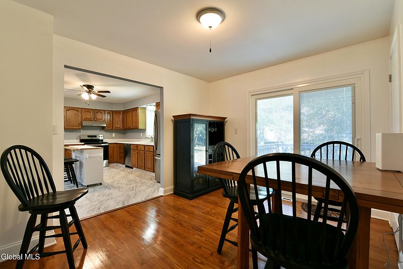 4th image of 31 Cambridge Drive