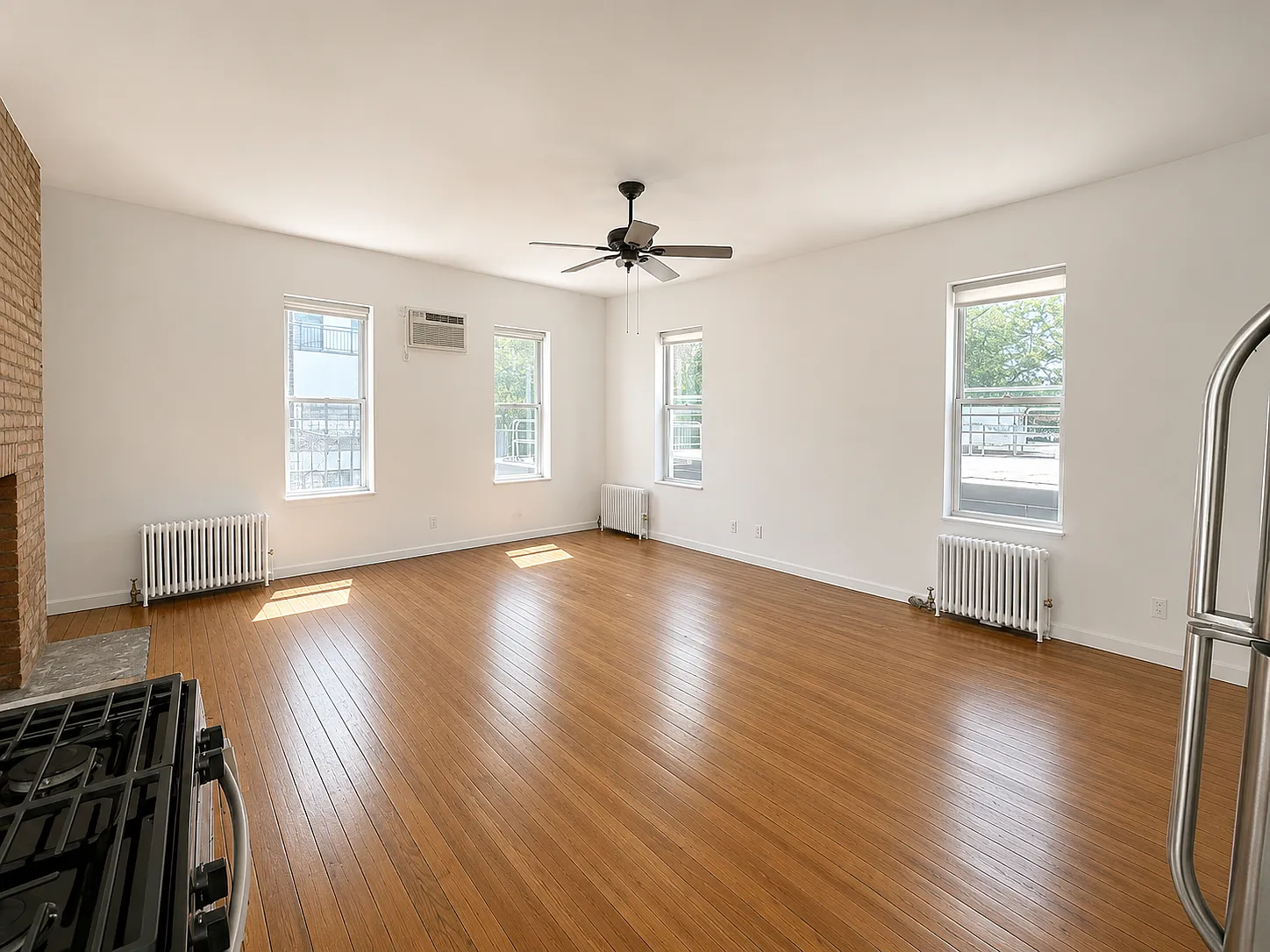 5-46 50th Avenue — Photo 3