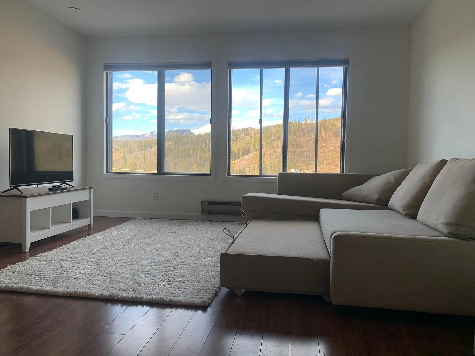 Studio, 448 sqft, $2,200 — Photo 1