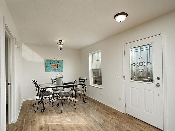 5th image of 2440 Silver Hill Ln