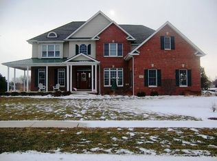 817 Alderbrook Ct, Crown Point, IN 46307